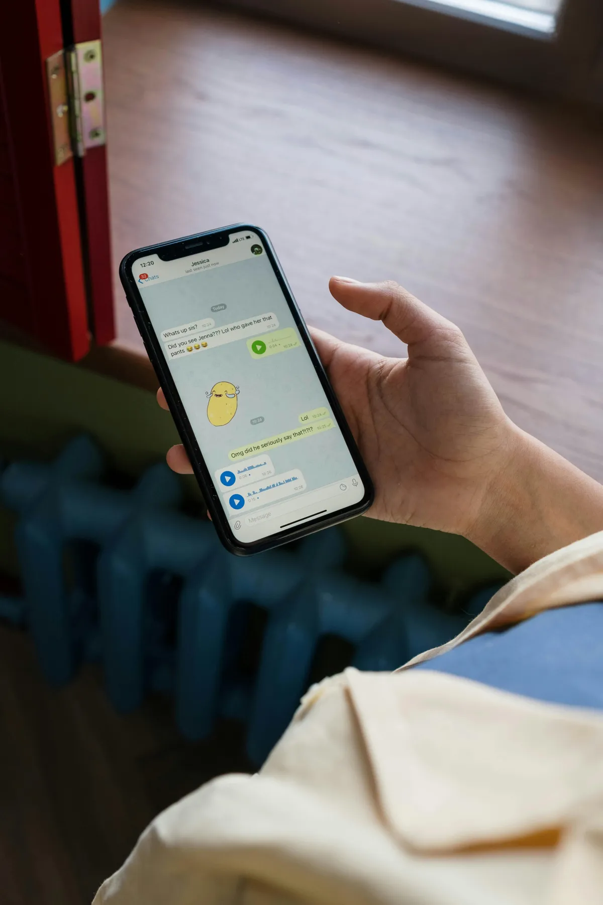 Beyond the Group Chat: Better Ways to Stay Connected With Your Family